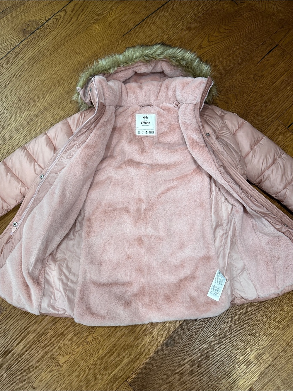Abercrombie & Fitch Girls' Light Pink Puffer Coat with Faux Fur Hood- size 15/16 - Picture 8 of 9